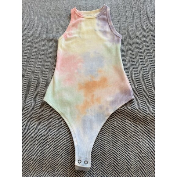 Abercrombie & Fitch XS Soft Ribbed Tie-Dye Bodysuit With Snap Closure - Picture 3 of 8